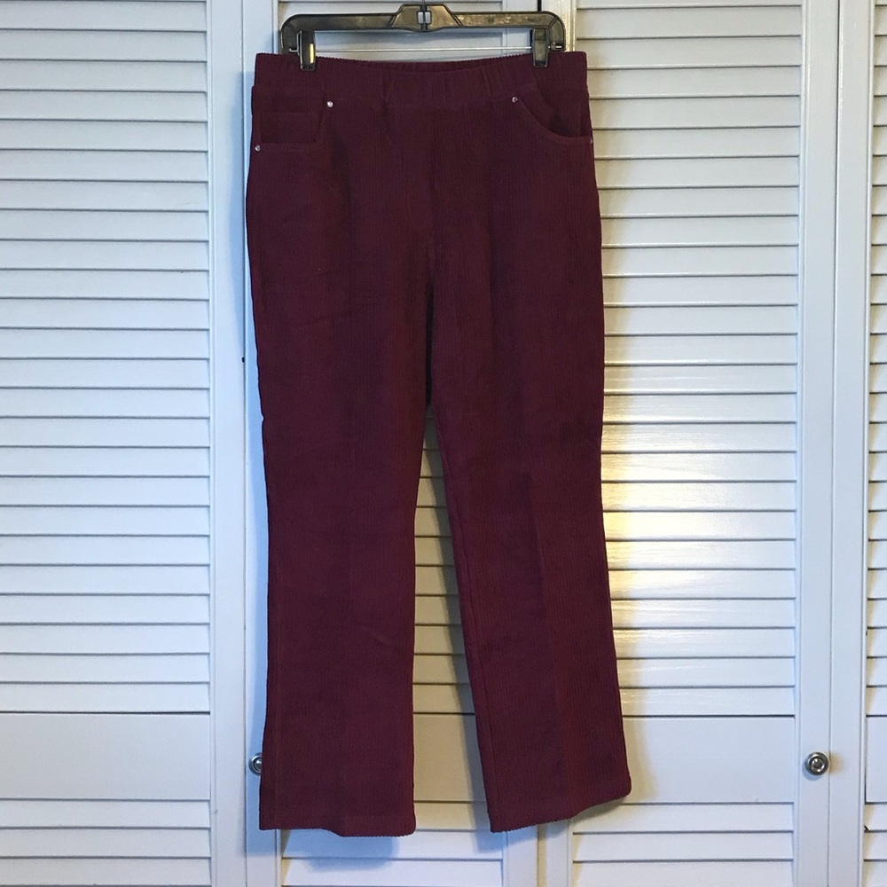 Quacker Factory Women's Dark Red Straight Leg Jeans